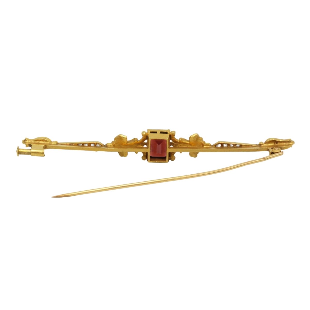 Broche Barrette en or jaune, grenat et diamants - Castafiore