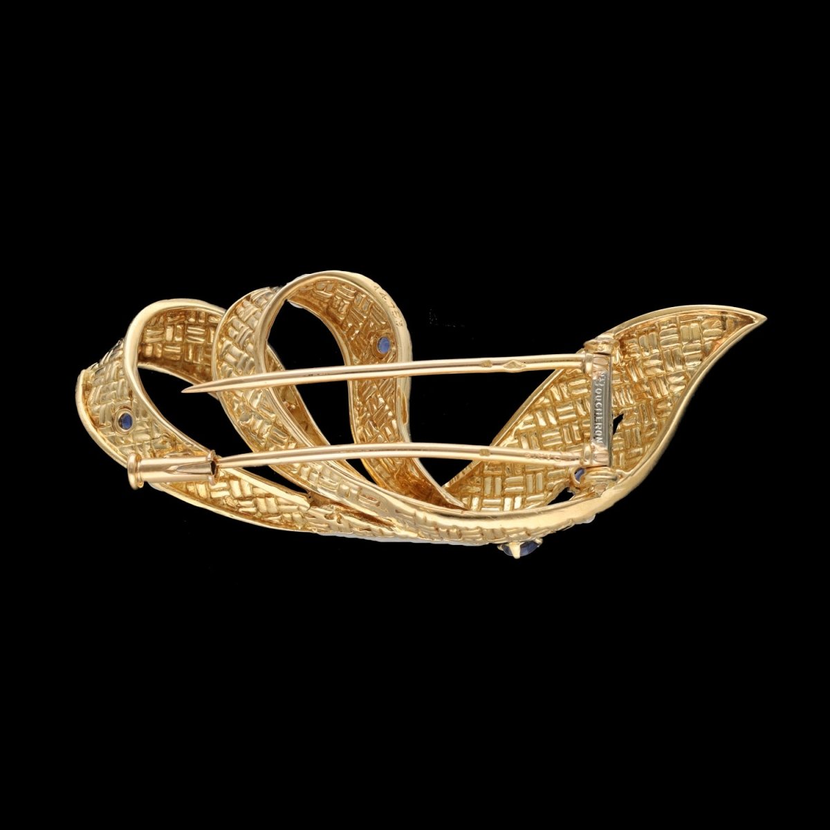 Broche BOUCHERON en or jaune et saphirs - Castafiore