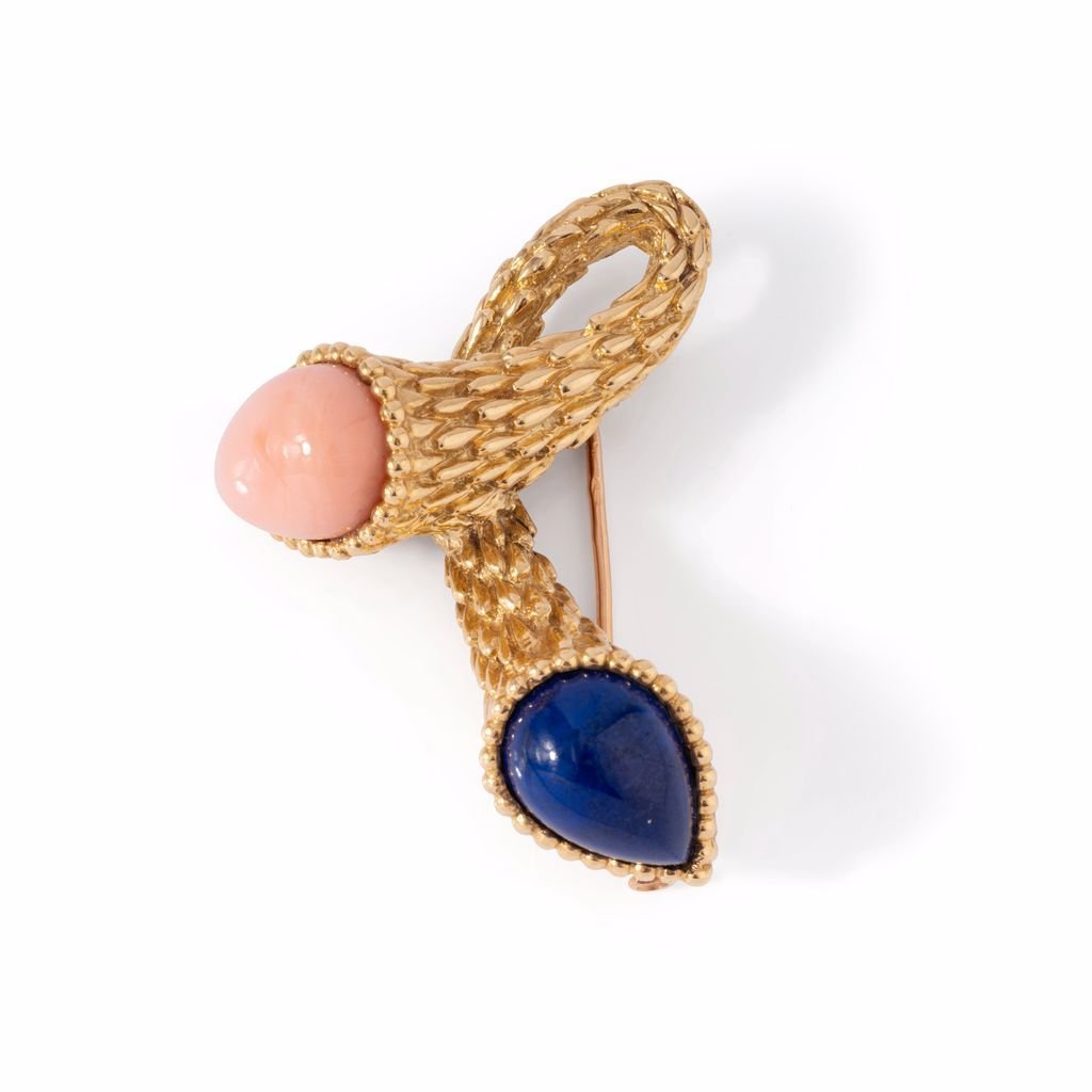 Broche BOUCHERON "Serpent bohème", en or jaune, corail et lapis lazuli - Castafiore