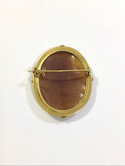 Broche Camée Coquillage Et Perles - Castafiore