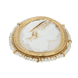 Broche Camée en or jaune et perles - Castafiore
