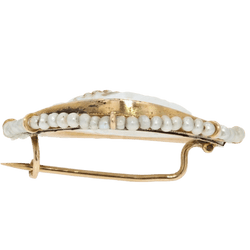 Broche Camée en or jaune et perles - Castafiore