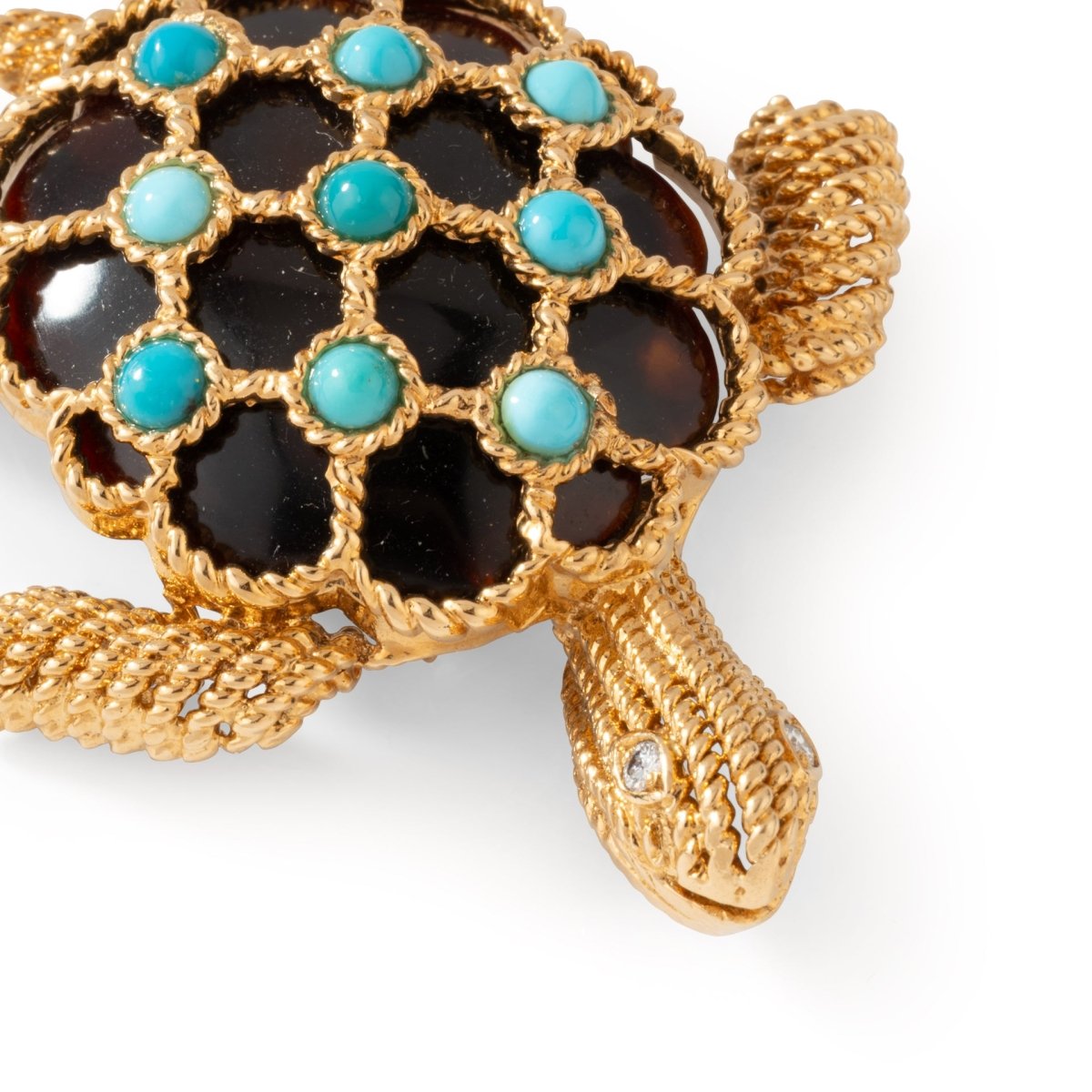 Broche Clip BOUCHERON Tortue en or jaune, turquoises et diamants - Castafiore