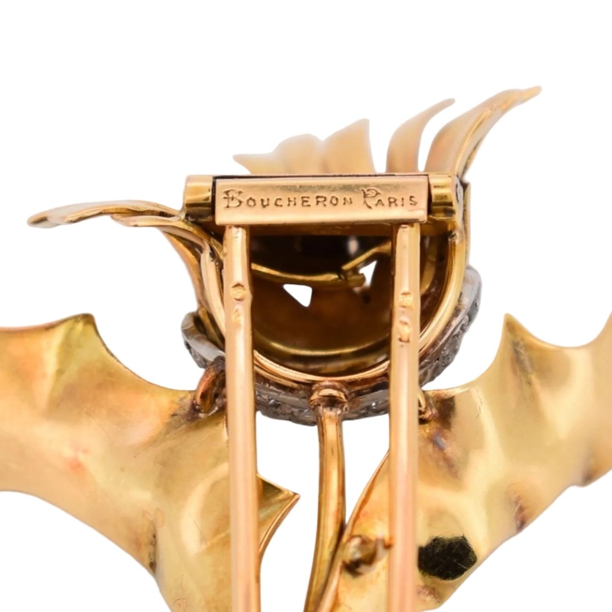 Broche Double Épingle BOUCHERON "Fleur de chardon" en or jaune, or blanc et diamants - Castafiore