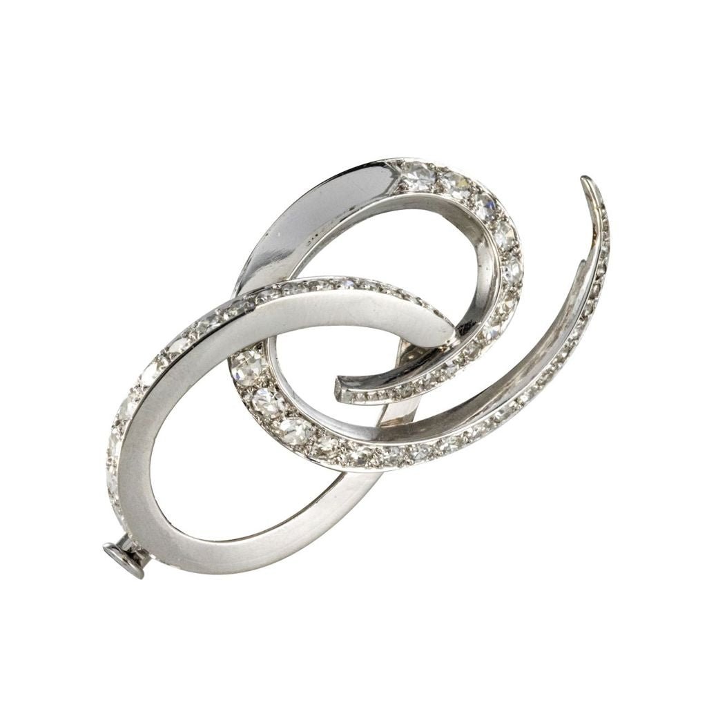 Broche en or blanc et diamants - Castafiore