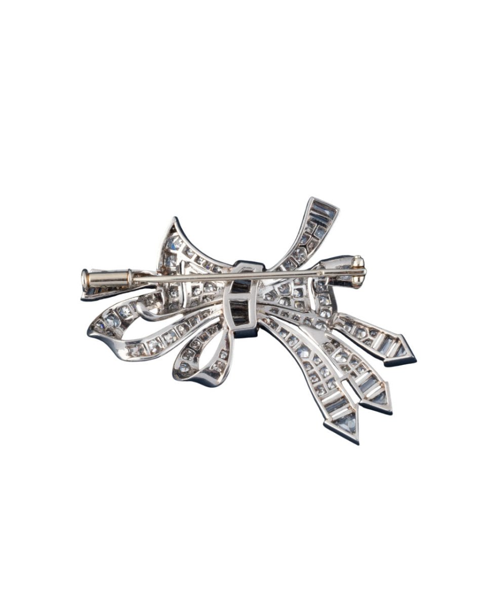 Broche en or blanc, platine et diamants - Castafiore