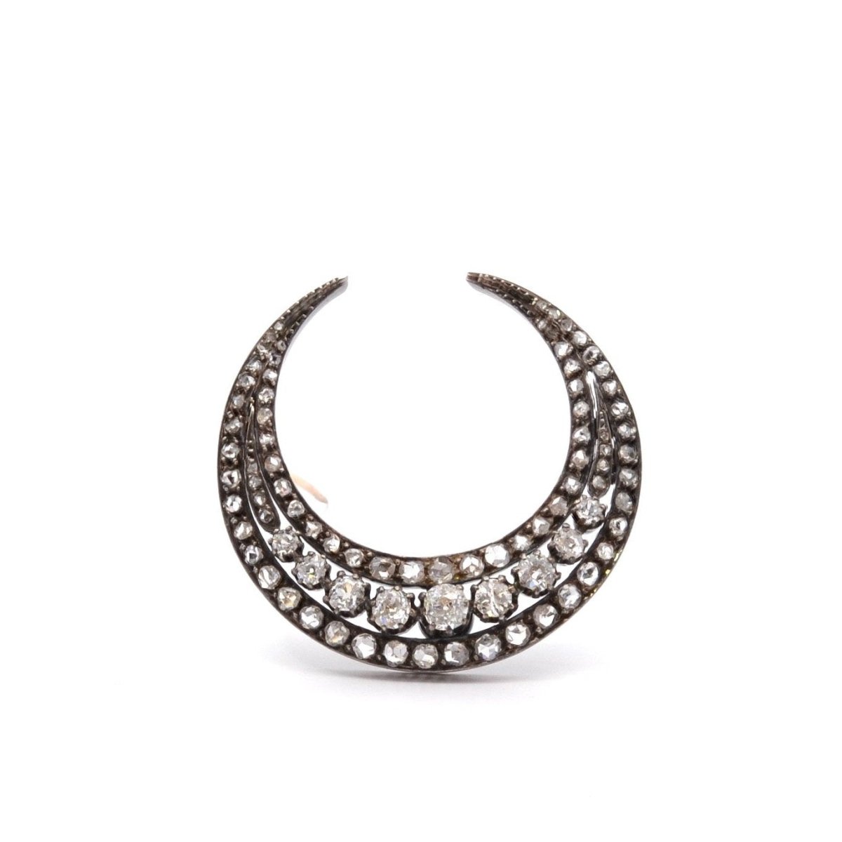 Broche en or et diamants - Castafiore