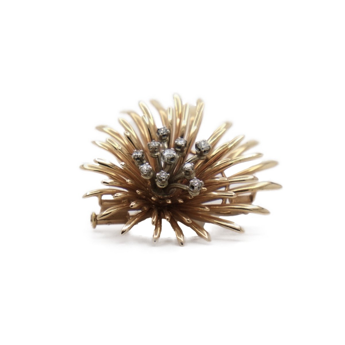 Broche en or jaune, platine et diamants - Castafiore