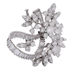 Broche en platine et diamants - Castafiore