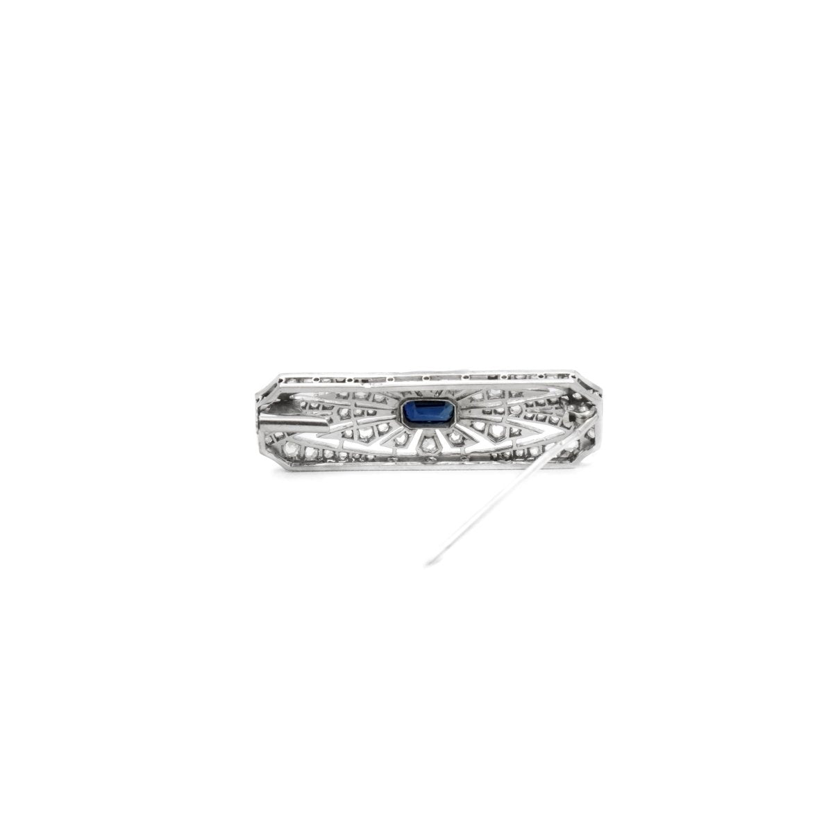 Broche Épingle en or blanc, platine, saphir et diamants - Castafiore