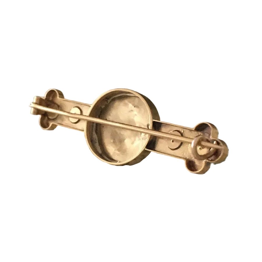 Broche Épingle en or jaune, améthyste et perles - Castafiore