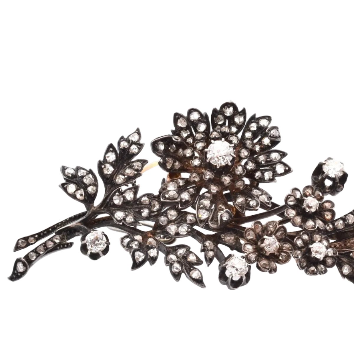 Brooch art nouveau diamonds in gold and silver