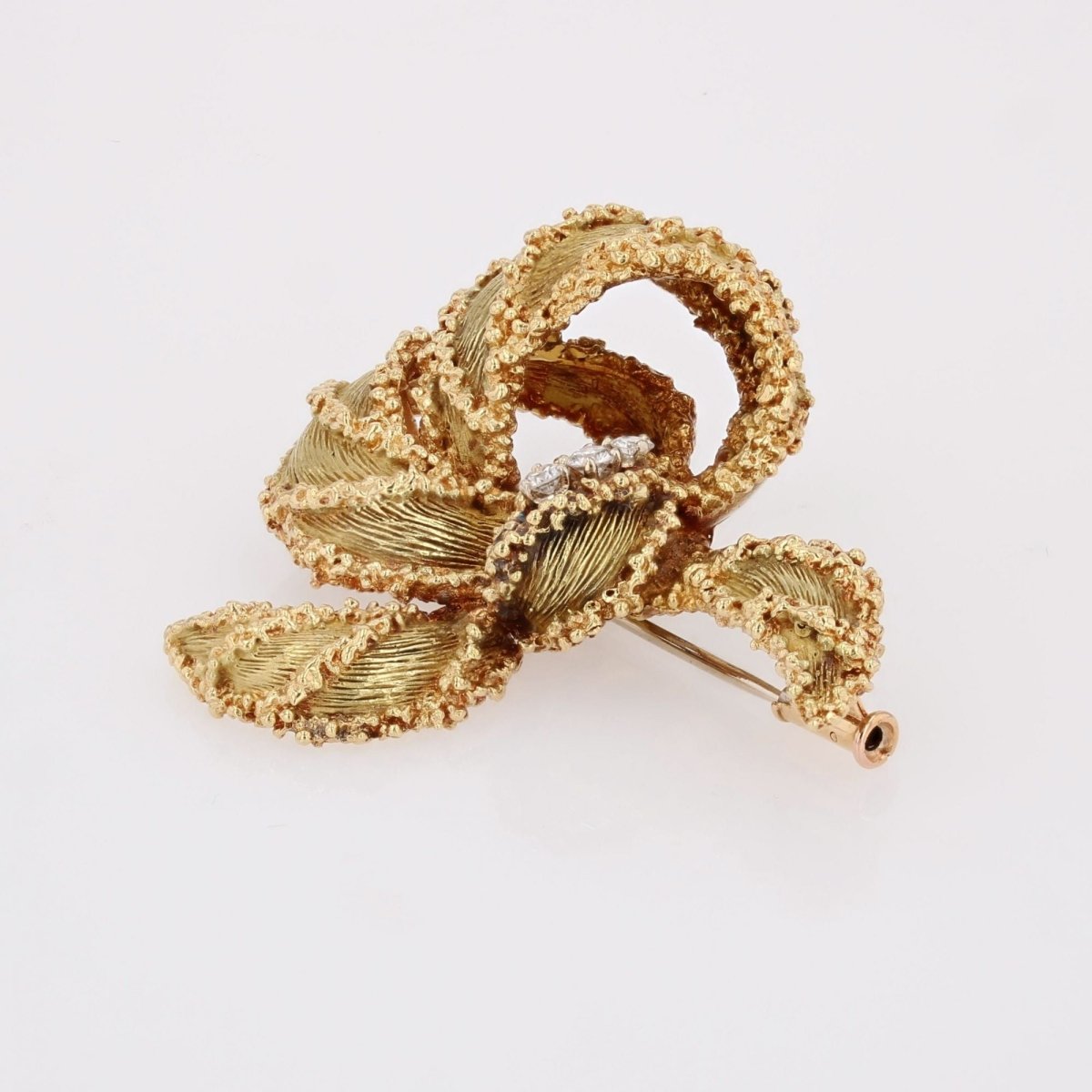 Broche Épingle en or jaune et diamants - Castafiore