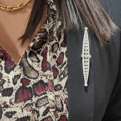 Broche Épingle en or jaune, platine et diamants - Castafiore