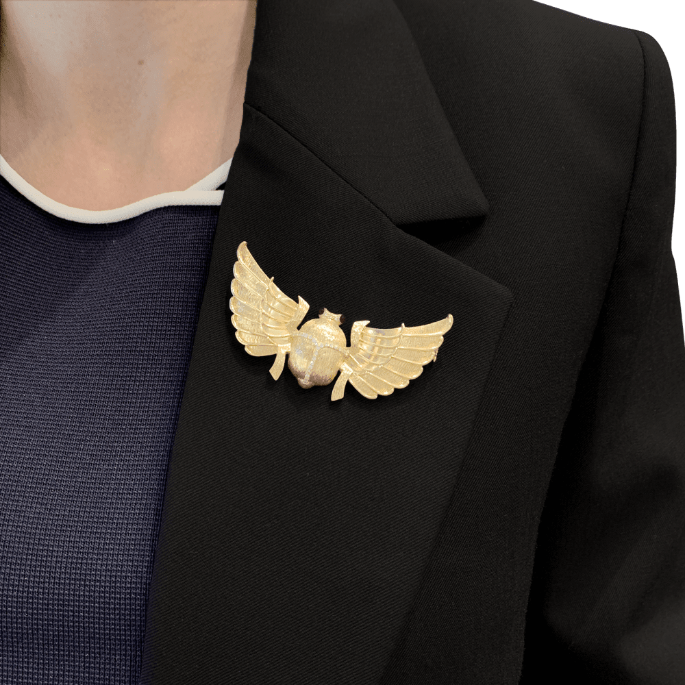 Broche Épingle en or jaune, rubis et diamants - Castafiore
