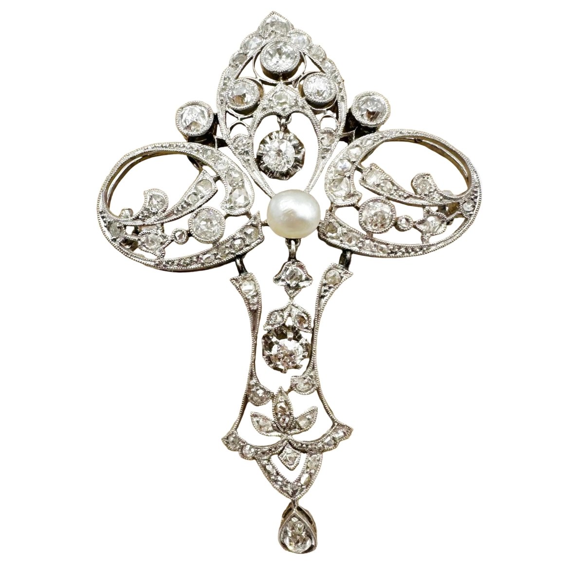 Broche Épingle en platine, perle et diamants - Castafiore