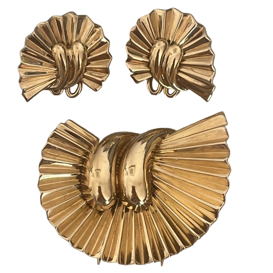 Broche et Boucles d'oreilles en or jaune - Castafiore