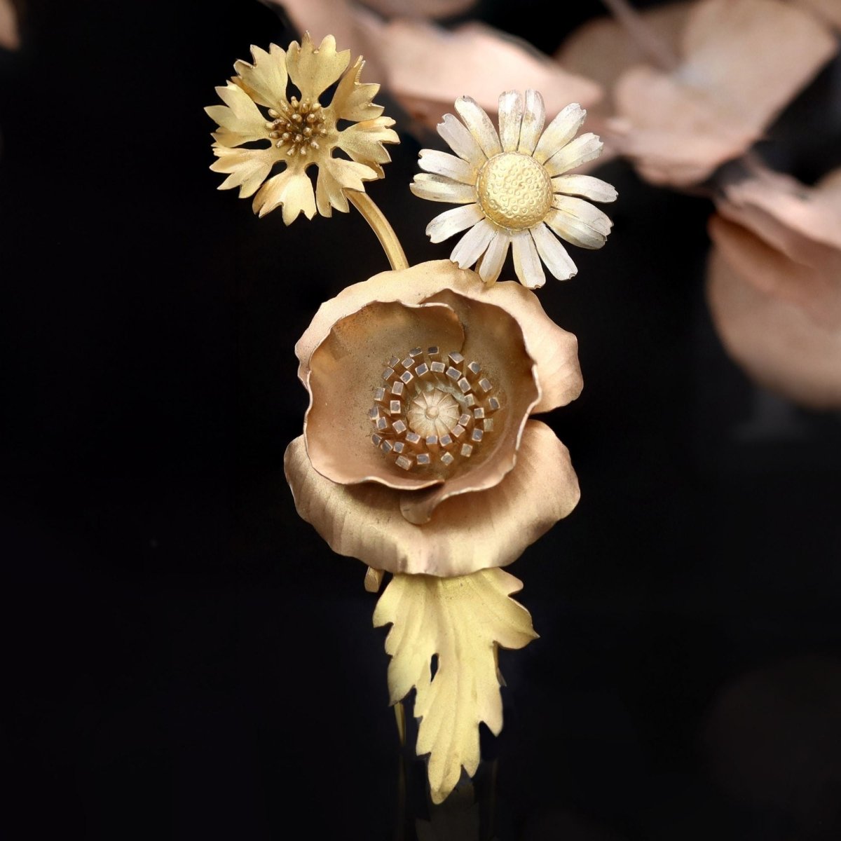 Broche GEORGES - RENÉ LECOMTE fleurs sauvages en argent doré et rosé - Castafiore