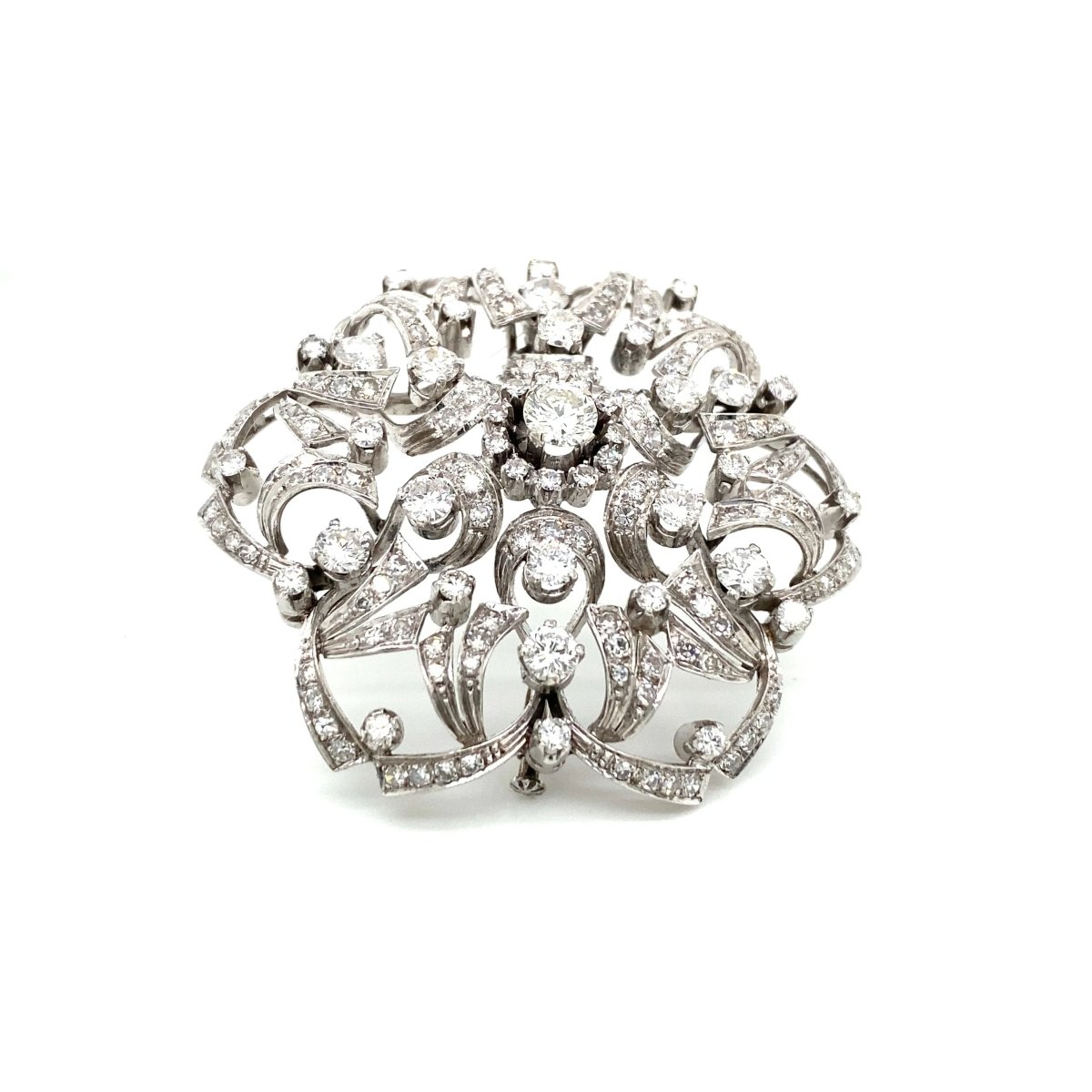 Broche italienne en or avec 5,50 carats de diamants de succession - Castafiore