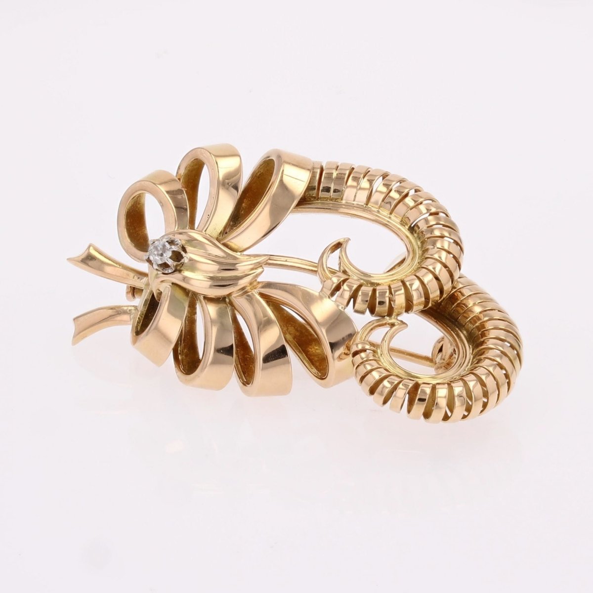 Broche or rose rétro diamant - Castafiore