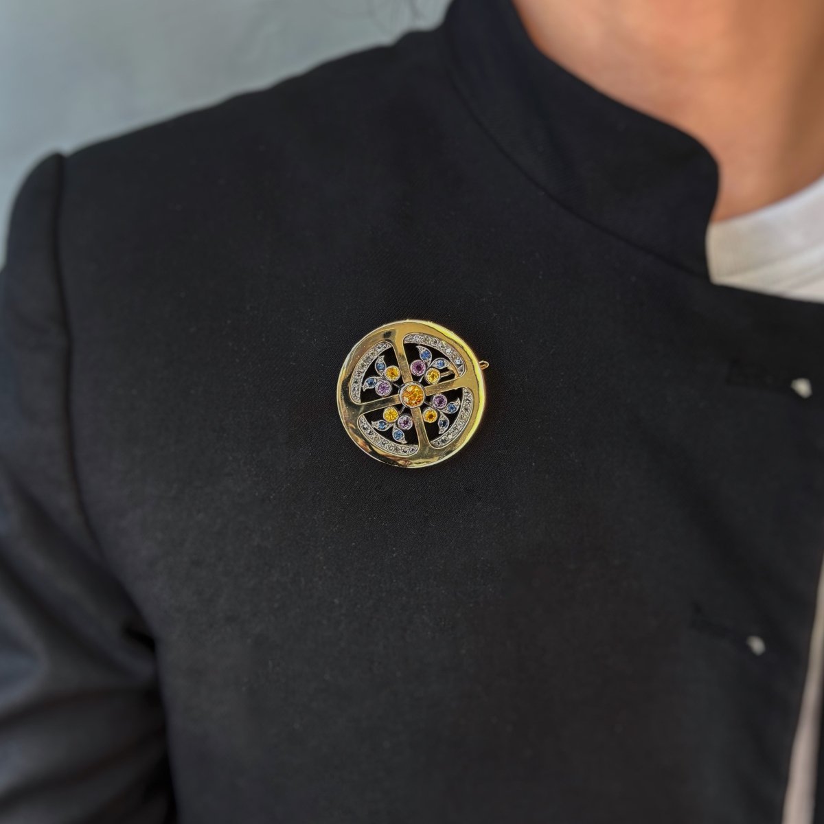 Broche - Or, Saphirs & Diamants - Castafiore