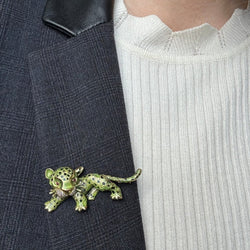 Broche "Panthère" en or jaune, rubis et diamants - Castafiore