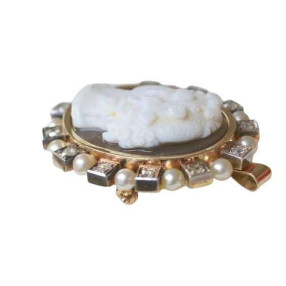 Broche pendentif camée agate, perles et diamants - Castafiore