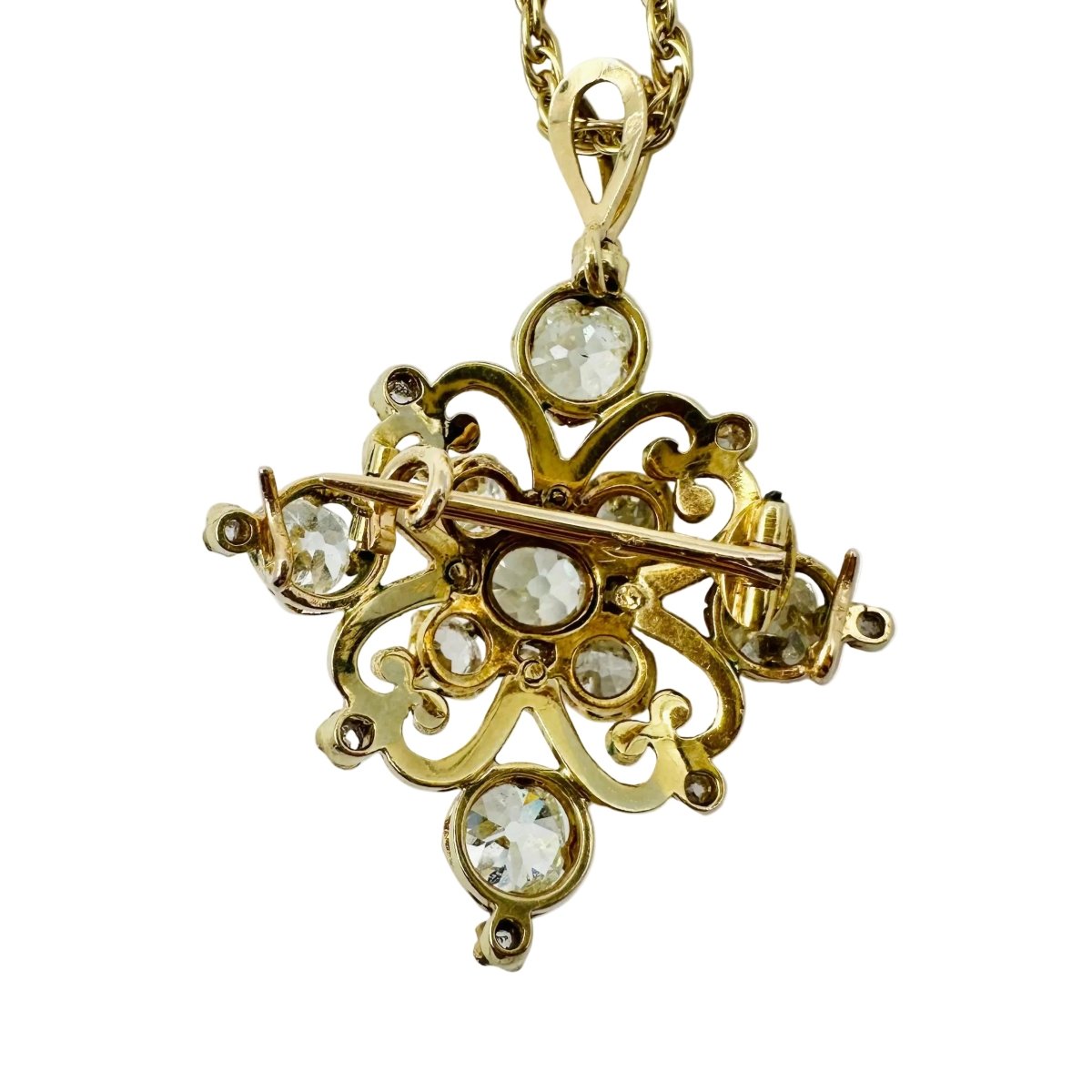 Broche Pendentif en or jaune, émail et diamants - Castafiore