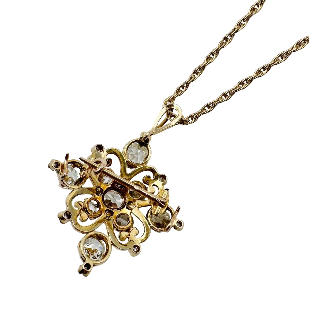 Broche Pendentif en or jaune, émail et diamants - Castafiore