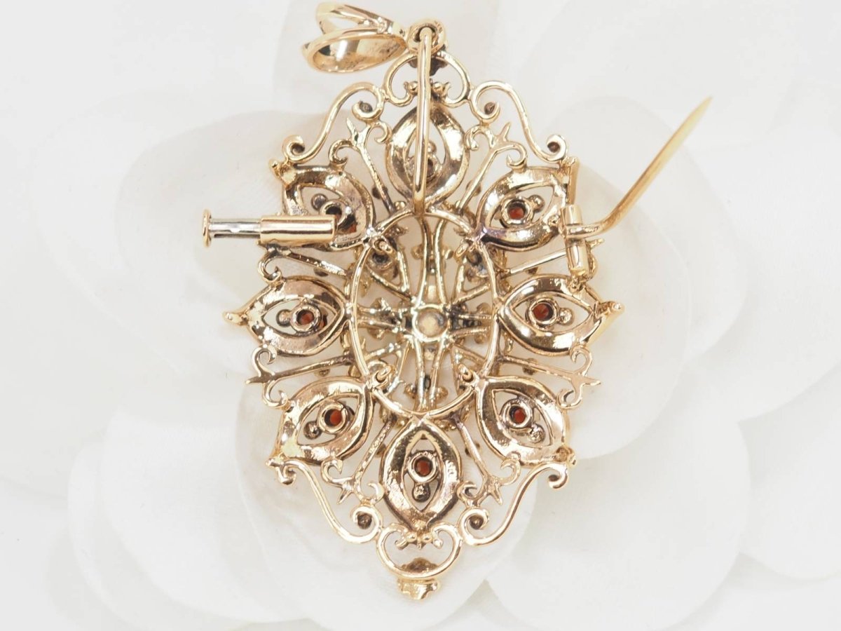 Broche pendentif en or jaune, emeraude et perles de culture - Castafiore