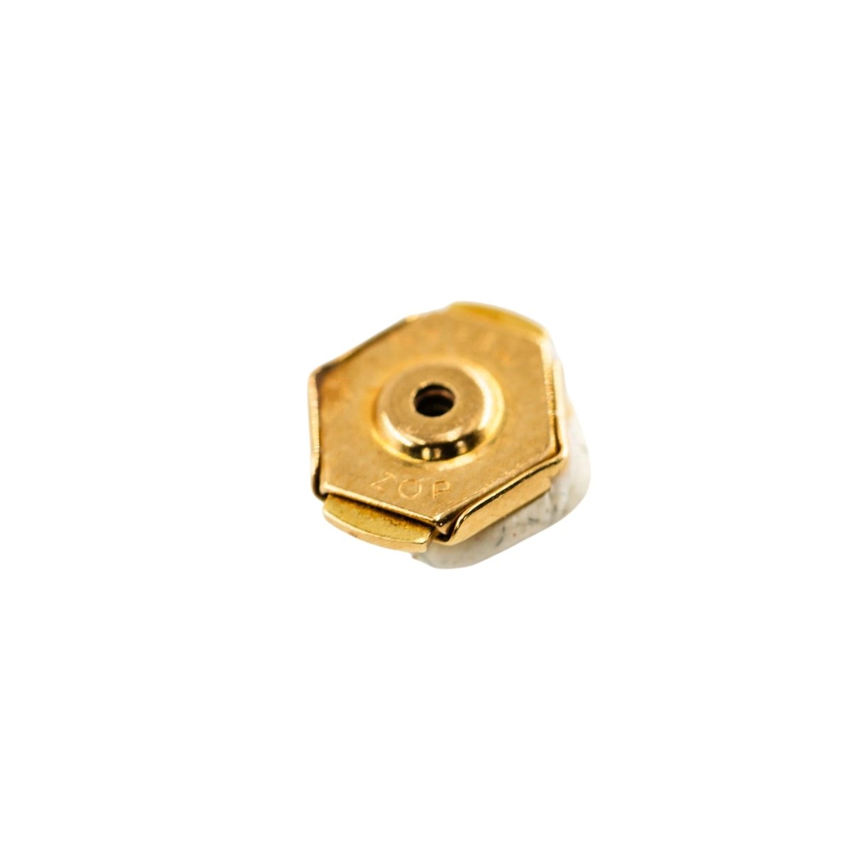 Broche Pin CARTIER "Grenouille" en or jaune, émail et rubis - Castafiore
