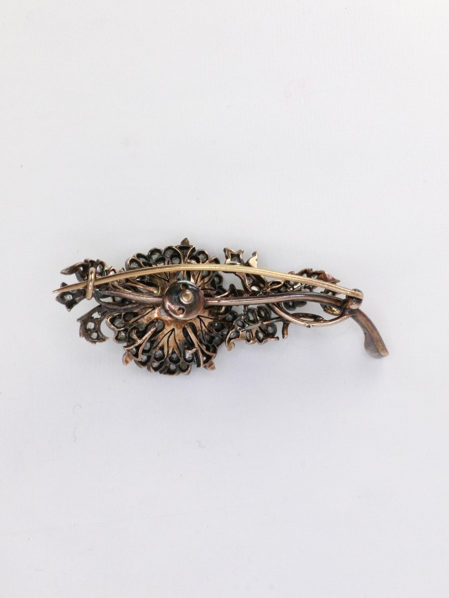 Broche trembleuse or argent diamants taille ancienne - Castafiore