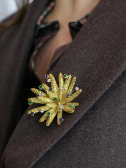 Broche vintage anémone or jaune diamants émeraudes saphirs - Castafiore