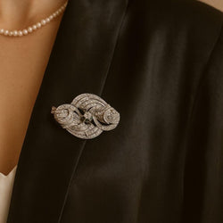 BROCHE Y COLGANTE EN PLATINO CON DIAMANTES - Castafiore