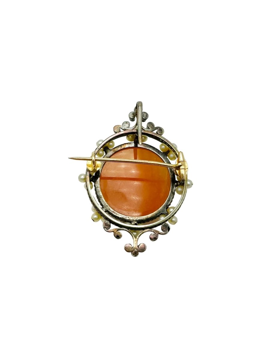 Broche/Pendentif Camée en agate, perles, diamants et or jaune - Castafiore