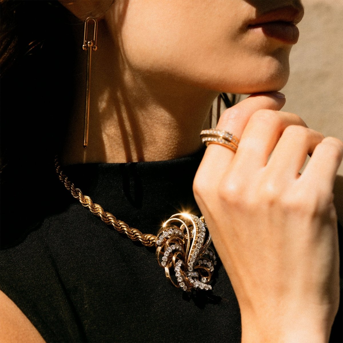 Broche/Pendentif et Collier BOUCHERON en platine, or rose, or jaune et diamants - Castafiore
