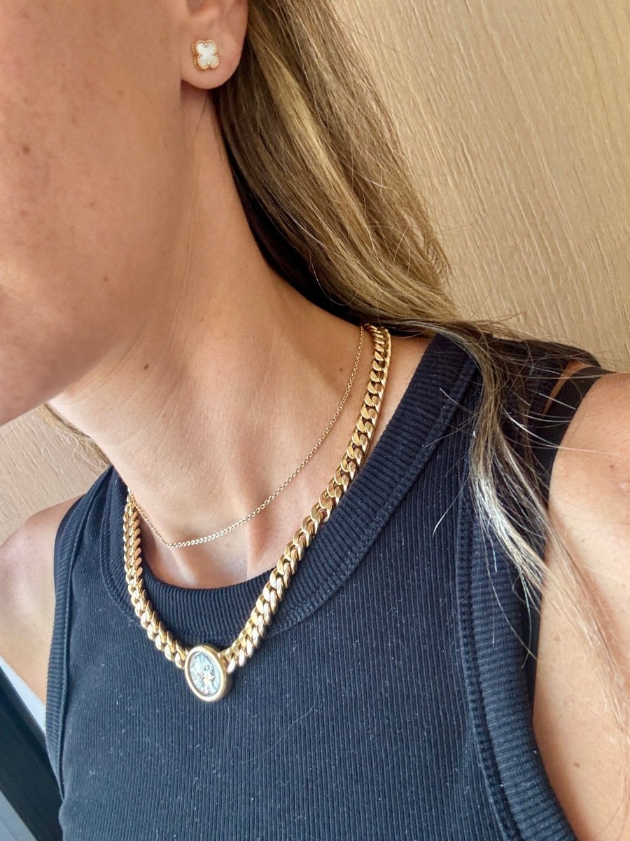 Bulgari 18K Gold “Monete” Necklace with Ancient Roman Silver Coin – Signed, Circa 1980 - Castafiore