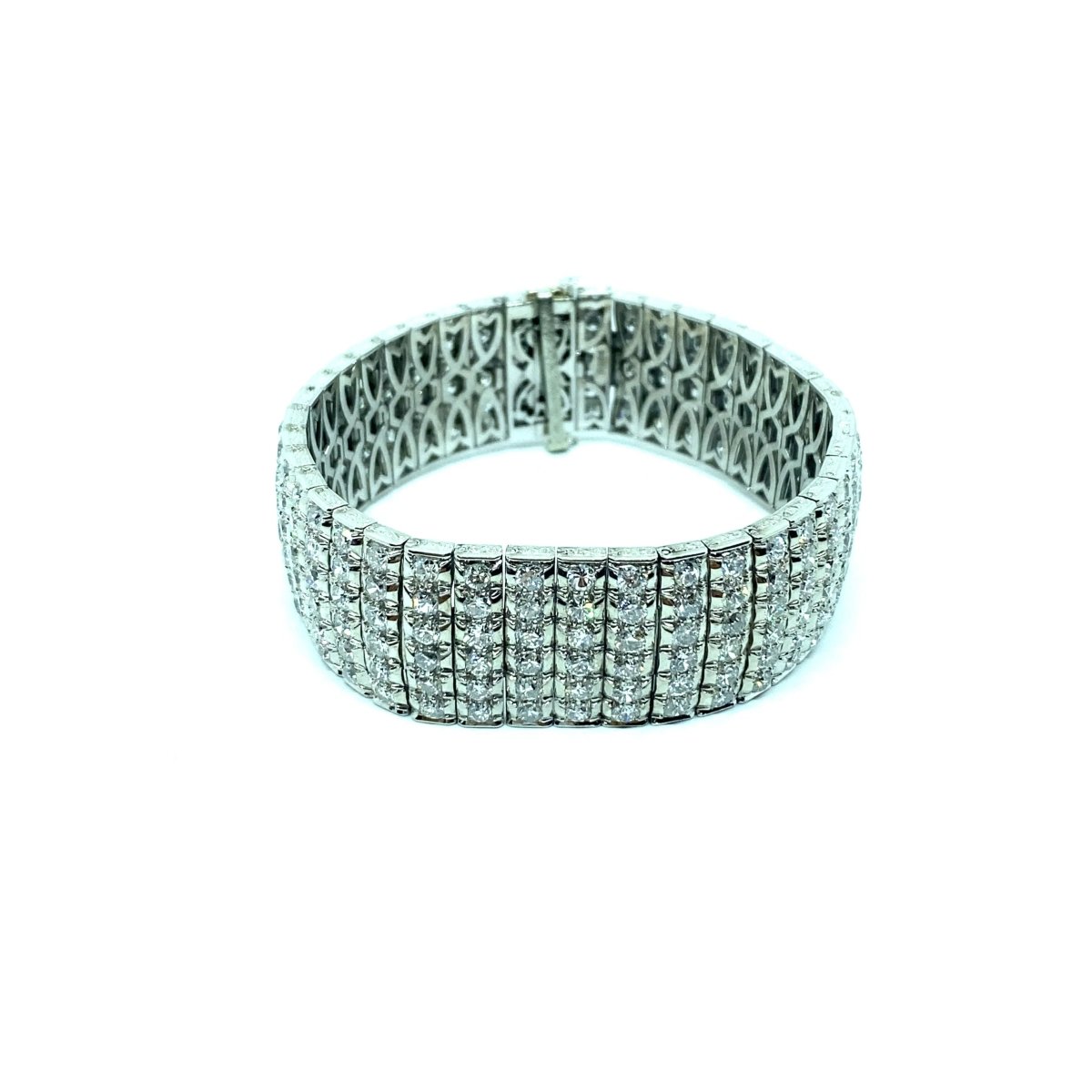 Bulgari Art Deco 30 Carat Diamond Engraved Platinum Tennis Bracelet - Castafiore