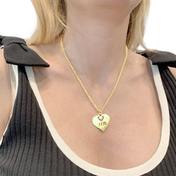 Pendentif O.J.Perrin, "Coeur Légendes", en or jaune.