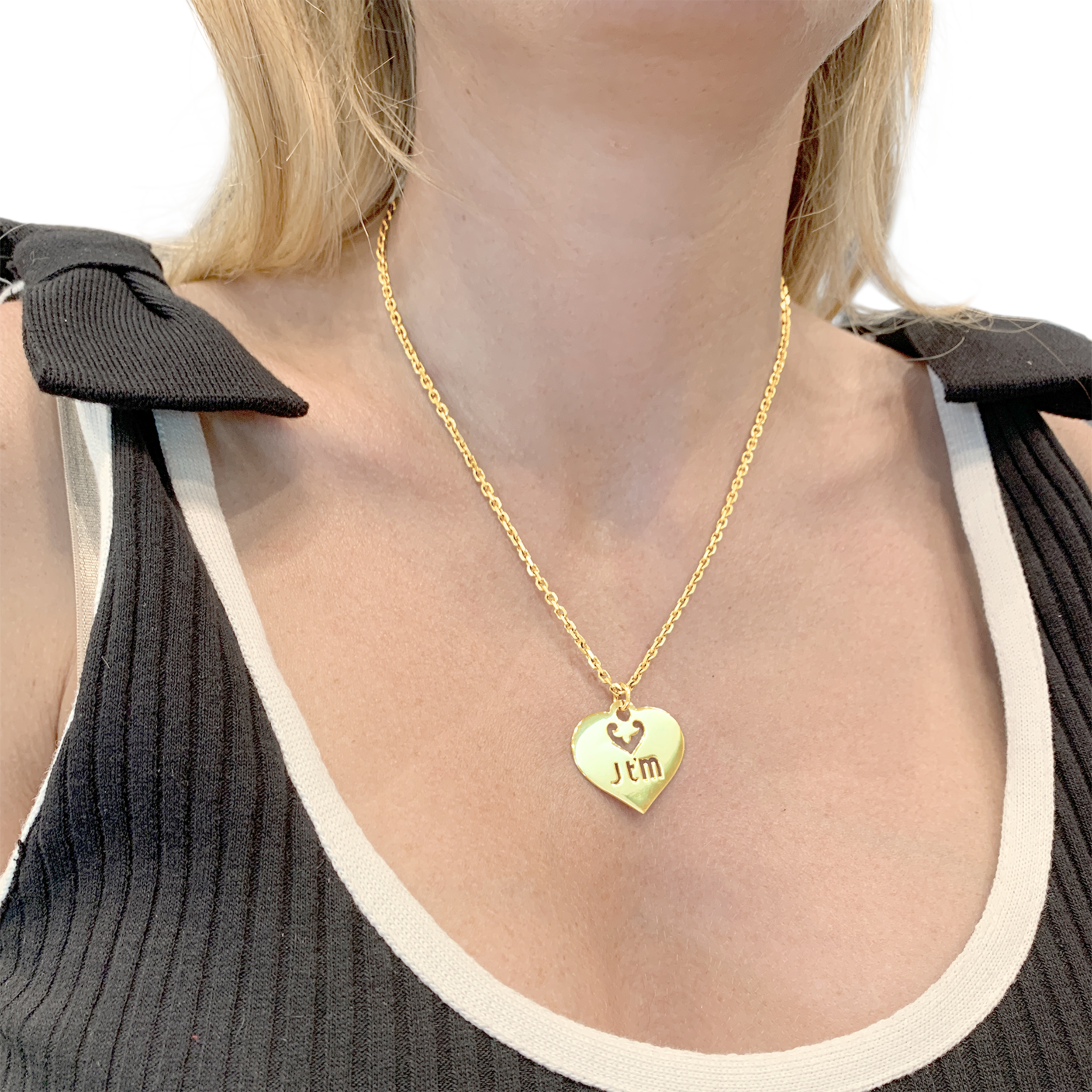 Pendentif O.J.Perrin, "Coeur Légendes", en or jaune.