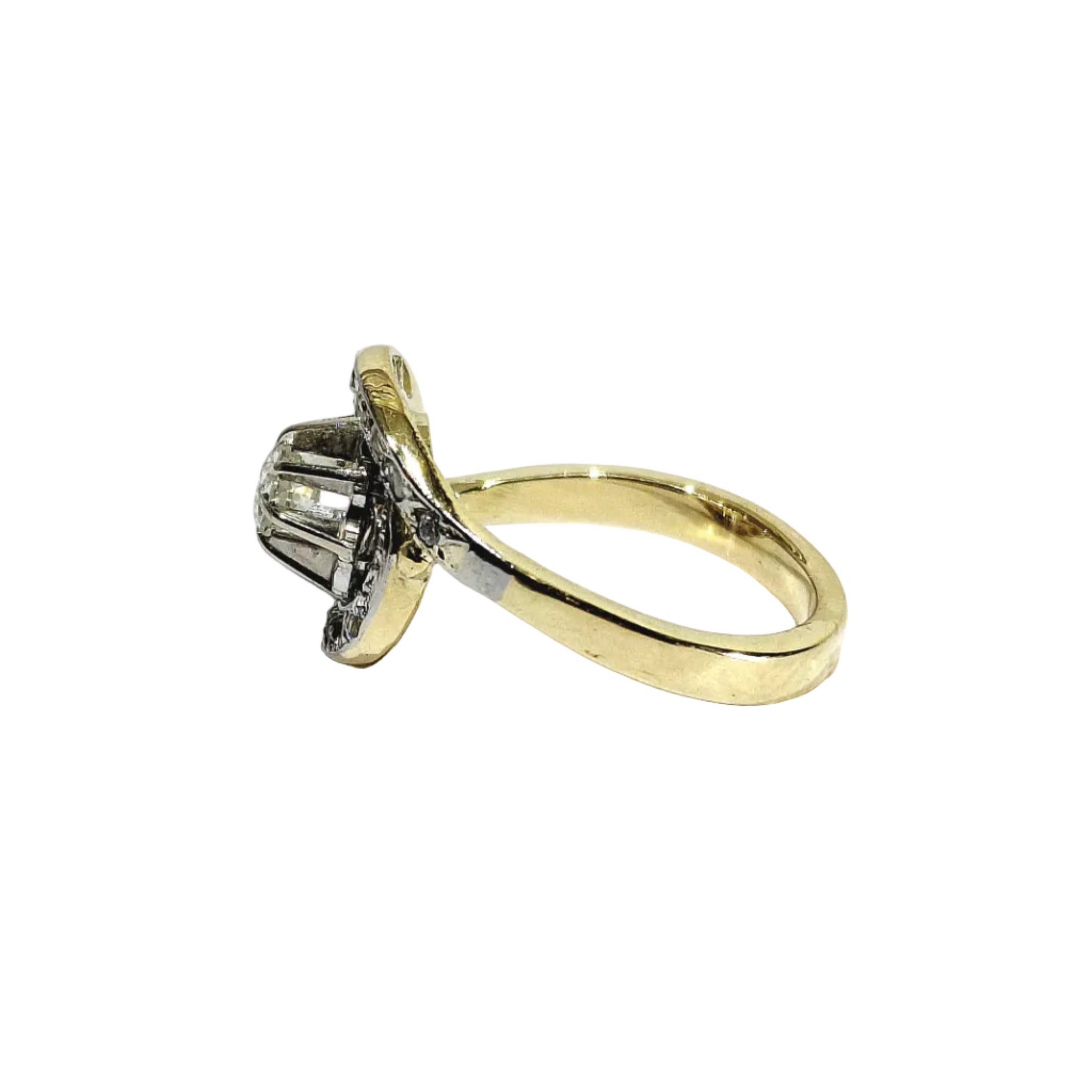 Bague Entourage en or blanc, or jaune et diamants