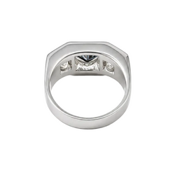 Trilogy Ring in Platinum and Diamonds