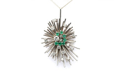 Pendentif en or blanc, émeraudes et diamants