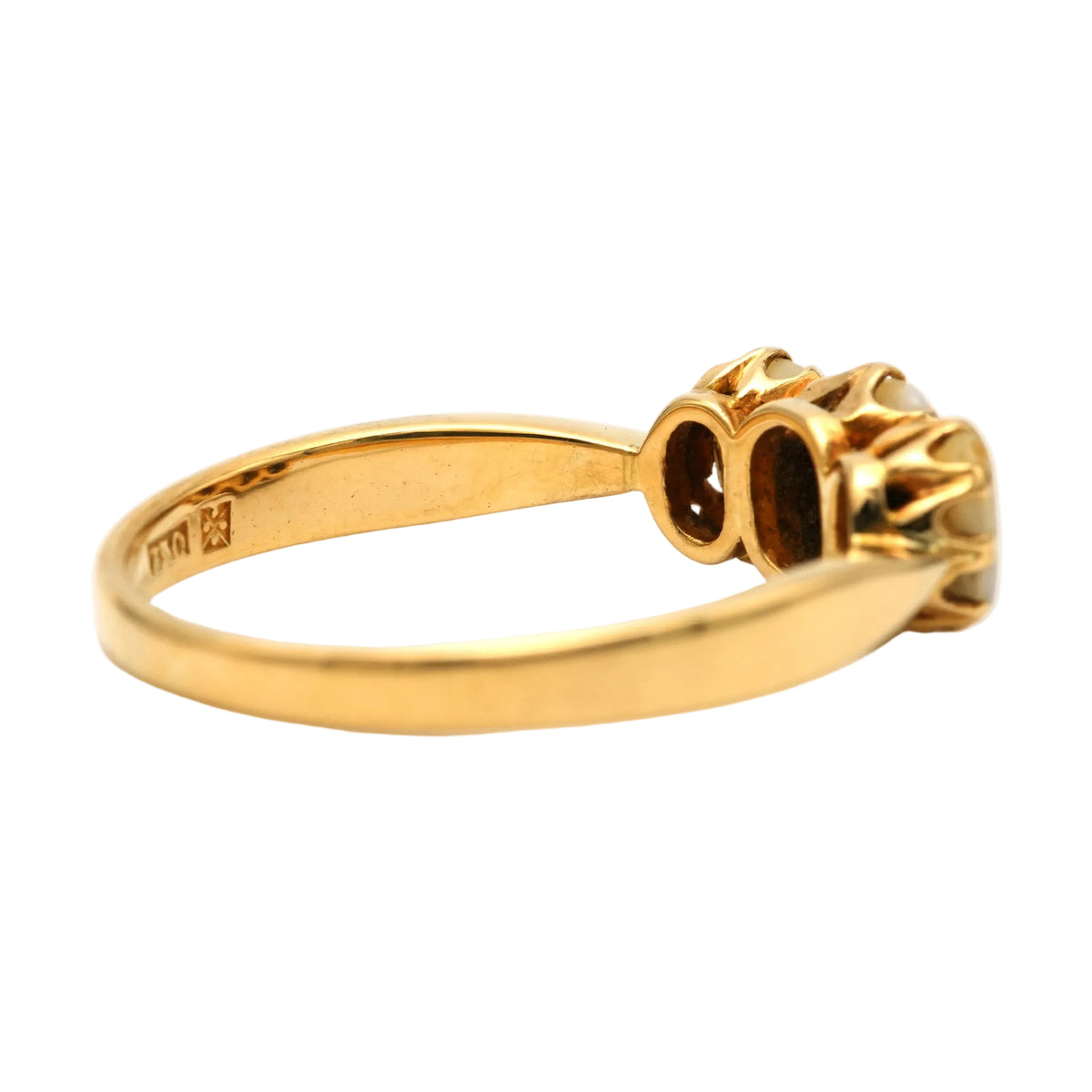 Trilogy Ring in Yellow Gold and Teeth