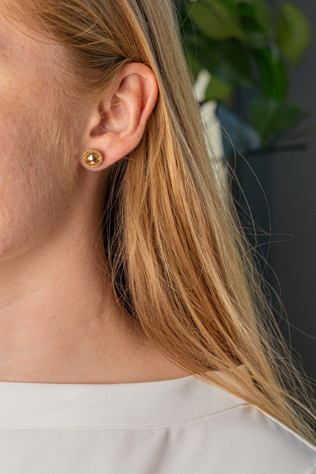 Boucles d'oreilles  Puces  Or rose