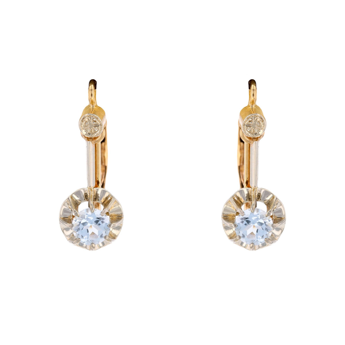 Lever-back earrings in yellow gold, Platinum, and aquamarines