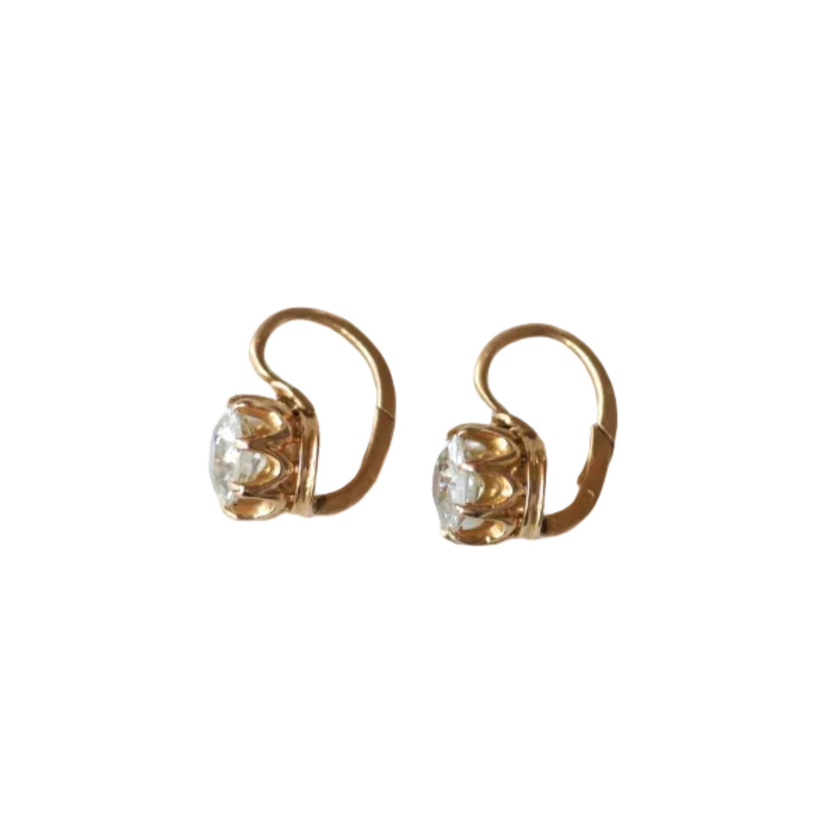 Lever-back earrings in Rose gold and Diamonds