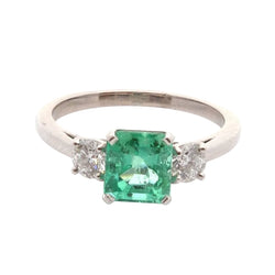 1.42-carat emerald ring with diamonds