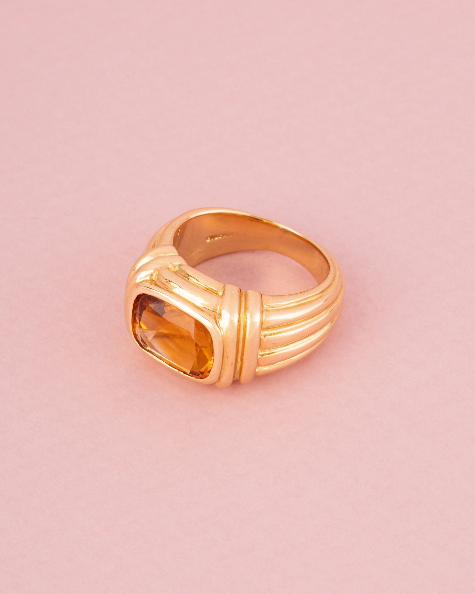 Bague BULGARI en or jaune et citrine