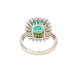 Entourage Ring in white gold, yellow gold, Emerald, and Diamonds